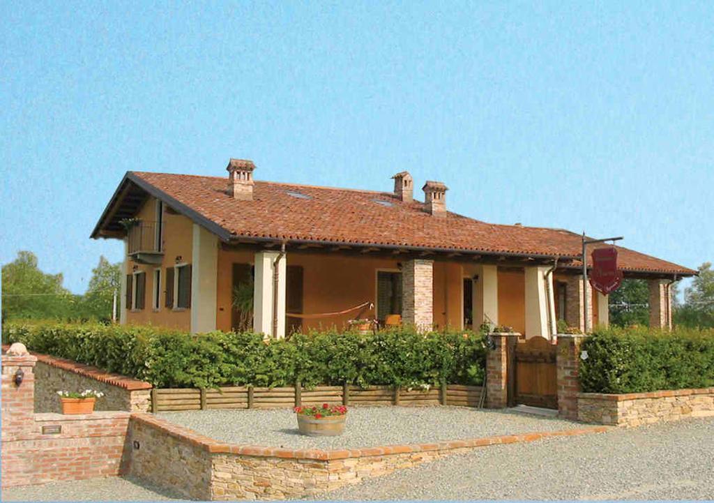 Agriturismo Il Nido Di Bacco Villa Saluzzo Exterior foto